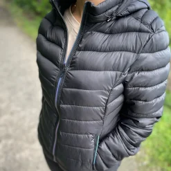 Travelex Insulated jacket with hood- Women's^Coldfield Hot